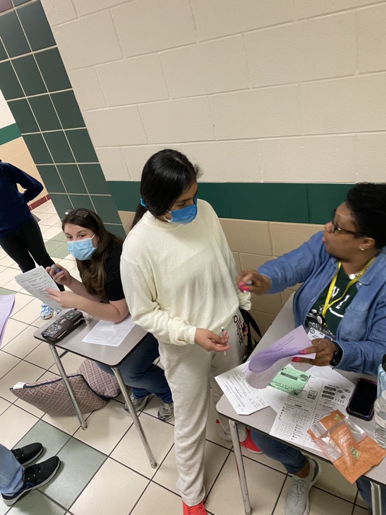 kahlams's tweet photo. Saturday Knights Showdown was such a success! Our Knights showed up to soak in all the ELAR strategies moving into STAAR!#Building2bBest #EveryKnightEveryDay @virgil_maddox @Denishia_Nick @ShannonGatlin4 @Jenn_Frasier https://t.co/9oQQZXfz9R