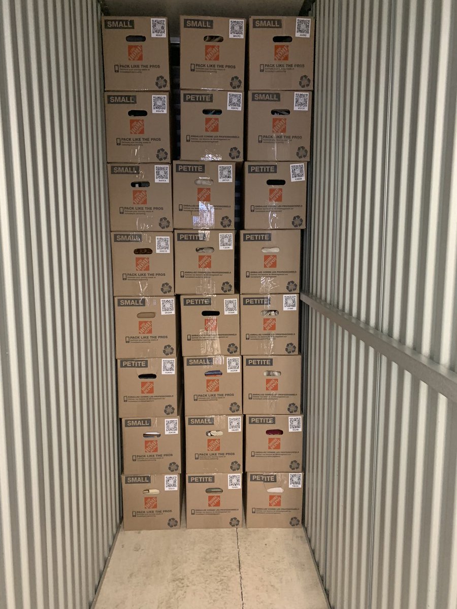 abaskwill's tweet photo. Working on #OperationMoveEast2022 today. Taking boxes to storage so we can paint next week. And, yes, that is #ToteScan technology. We know EVERYTHING in those boxes. #Organized #Moving #NewAdventure https://t.co/Ey4XYfjd94