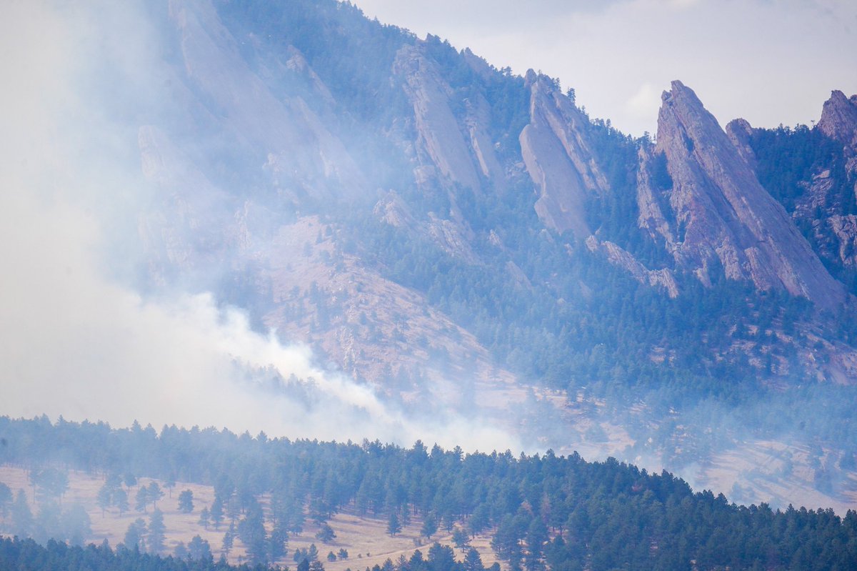 Photos of the #NCARFire, taken 3:30-3:40pm.