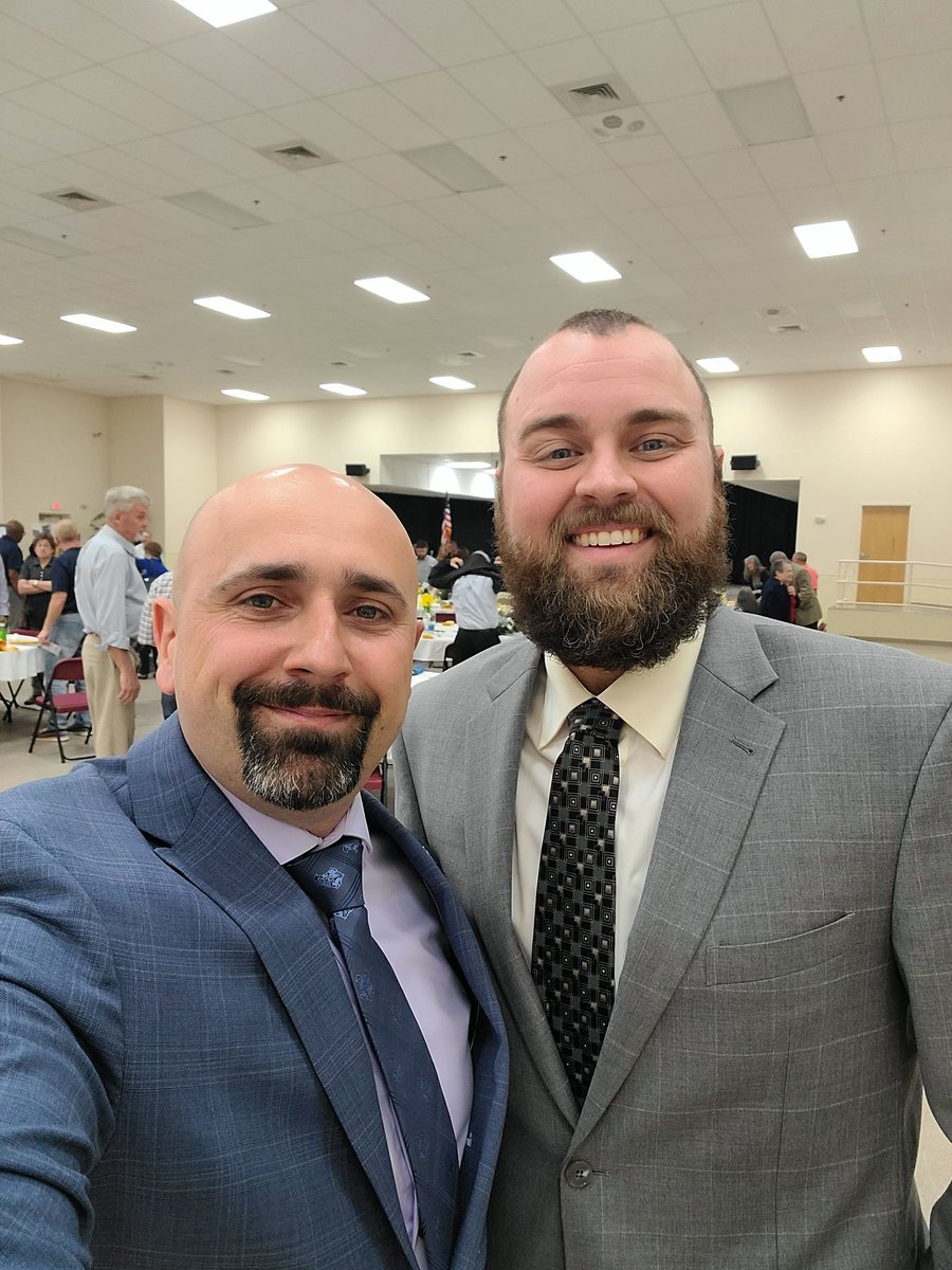 uknightedxp's tweet photo. Mitch and Kyle representing our support for and at the NWFL @leagueofcities!

Only charitable consultant in the gaming space, and only in the world supporting our municipalities like this.

#Thisistheway #gaming #weplayfortheworld #charity #leadership https://t.co/JOajNC94TF