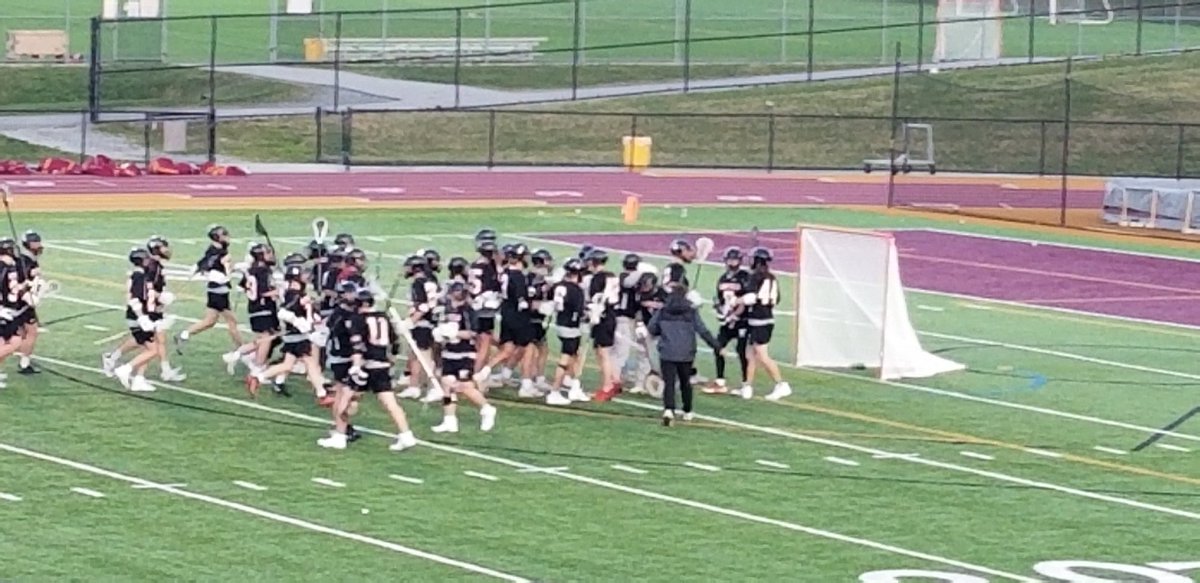 Hempfield wins there season opener 9-7 over Avon Grove!! Second half goals by Grube (2), Marco, and Hilton!!! Let’s goooooooo!!!!!