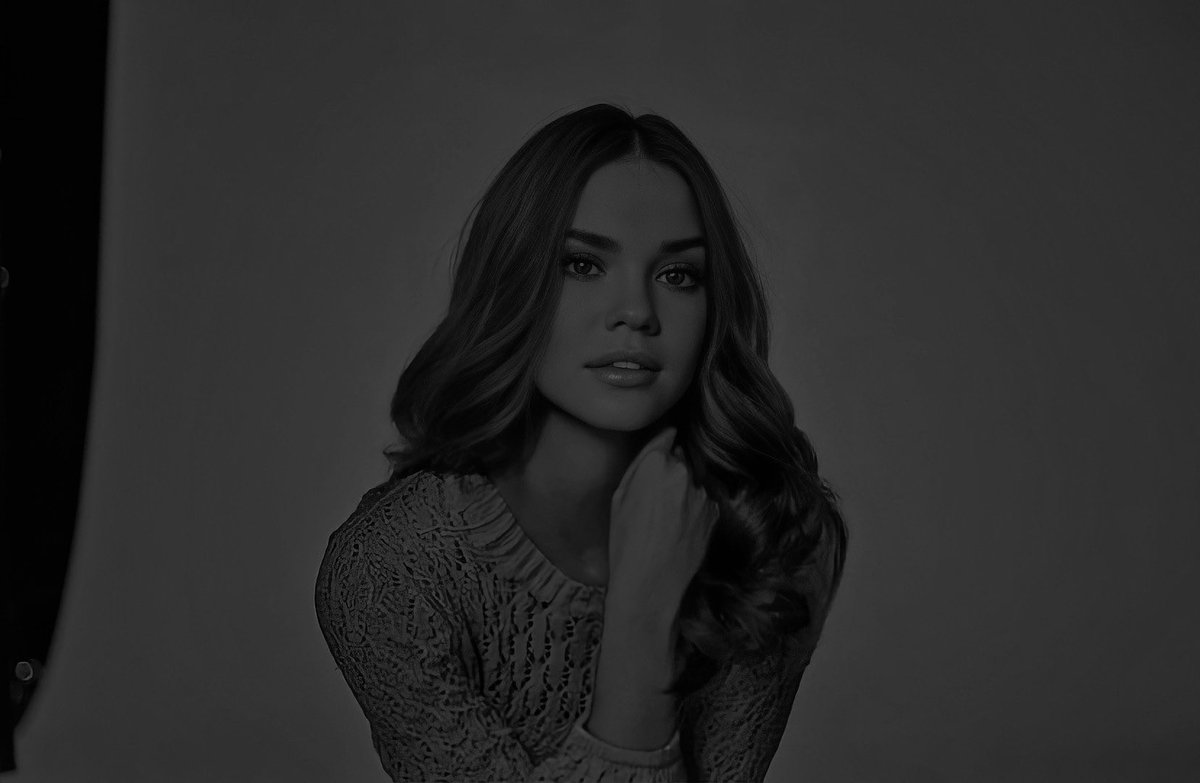 ⠀

⠀ ⠀ ⠀ ⠀ ⠀              #𝘚𝘦𝘥𝘶𝘤𝘵𝘪𝘷𝘦𝘚𝘶𝘯𝘥𝘢𝘺

⠀