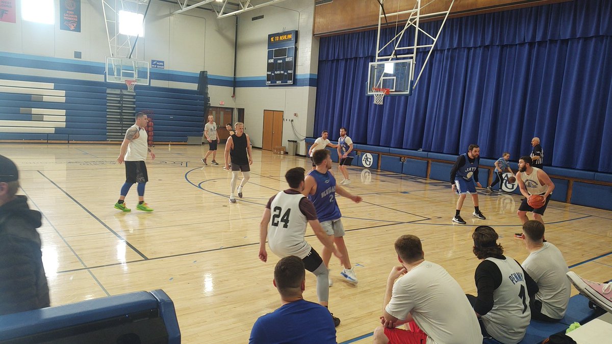 BCJacobsen's tweet photo. @AGBluejayBB Alumni hoops.  2003-2010 vs 2011-13 in the championship.  2003-2010 will be your 🏆 with the 50-41 win https://t.co/lF8ZEjcbVJ
