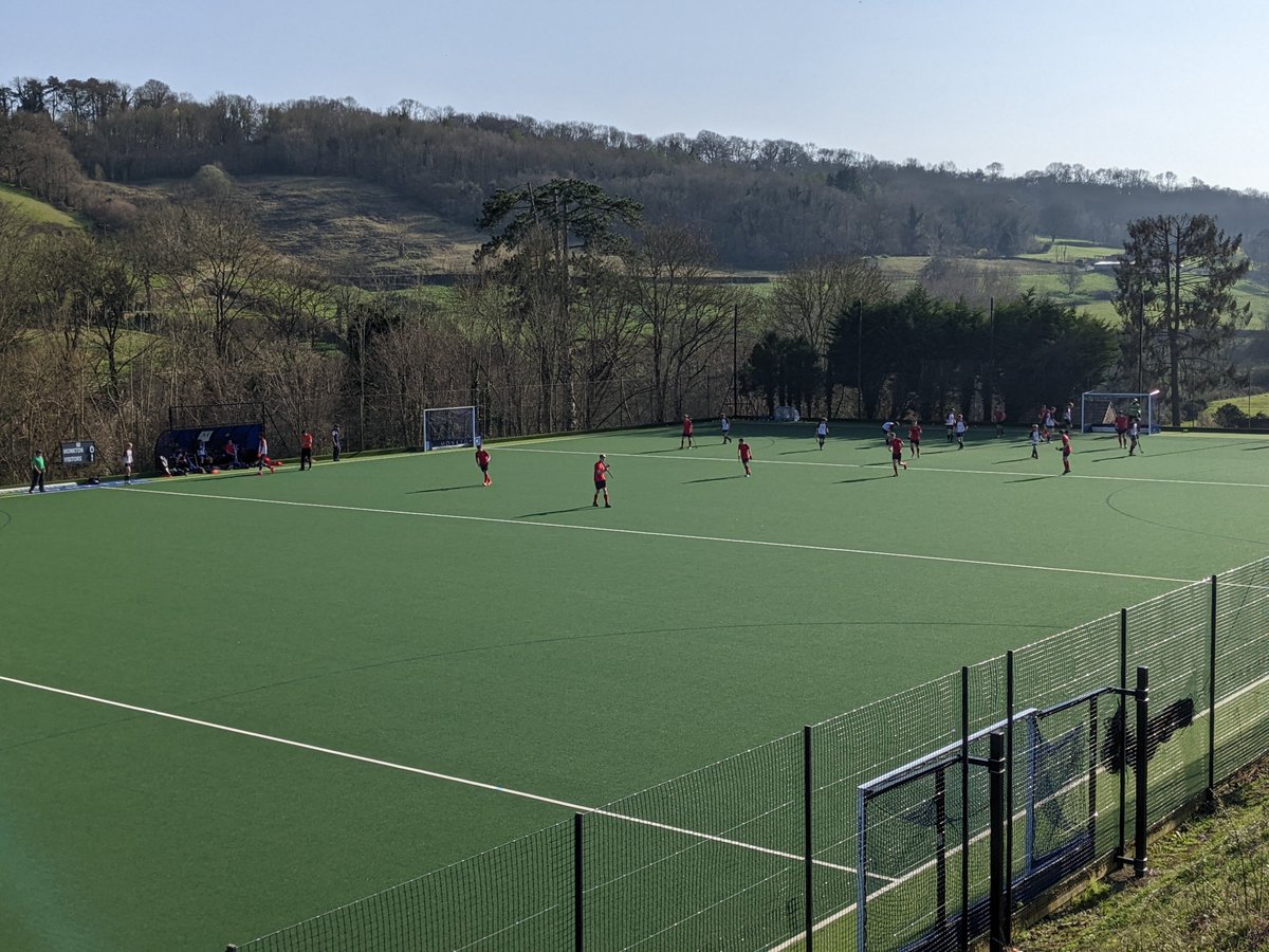 JobHuntHumour's tweet image. Stunning weather, fab team, spirited Monkton hockey, two Pikes on one pitch #delighted