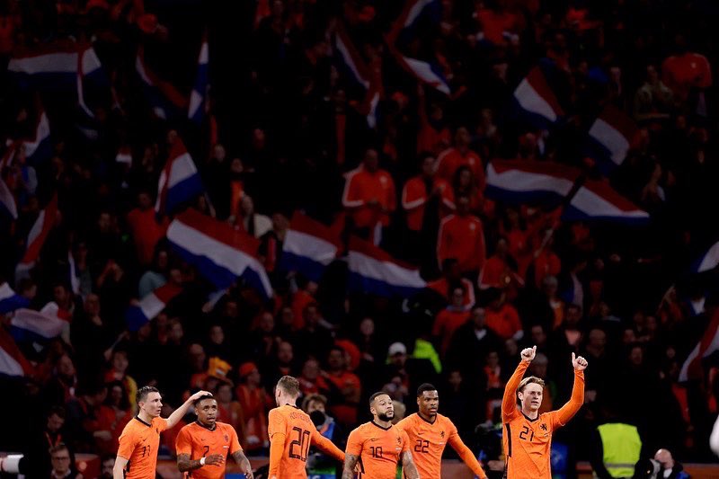Memphis Depay tweet media