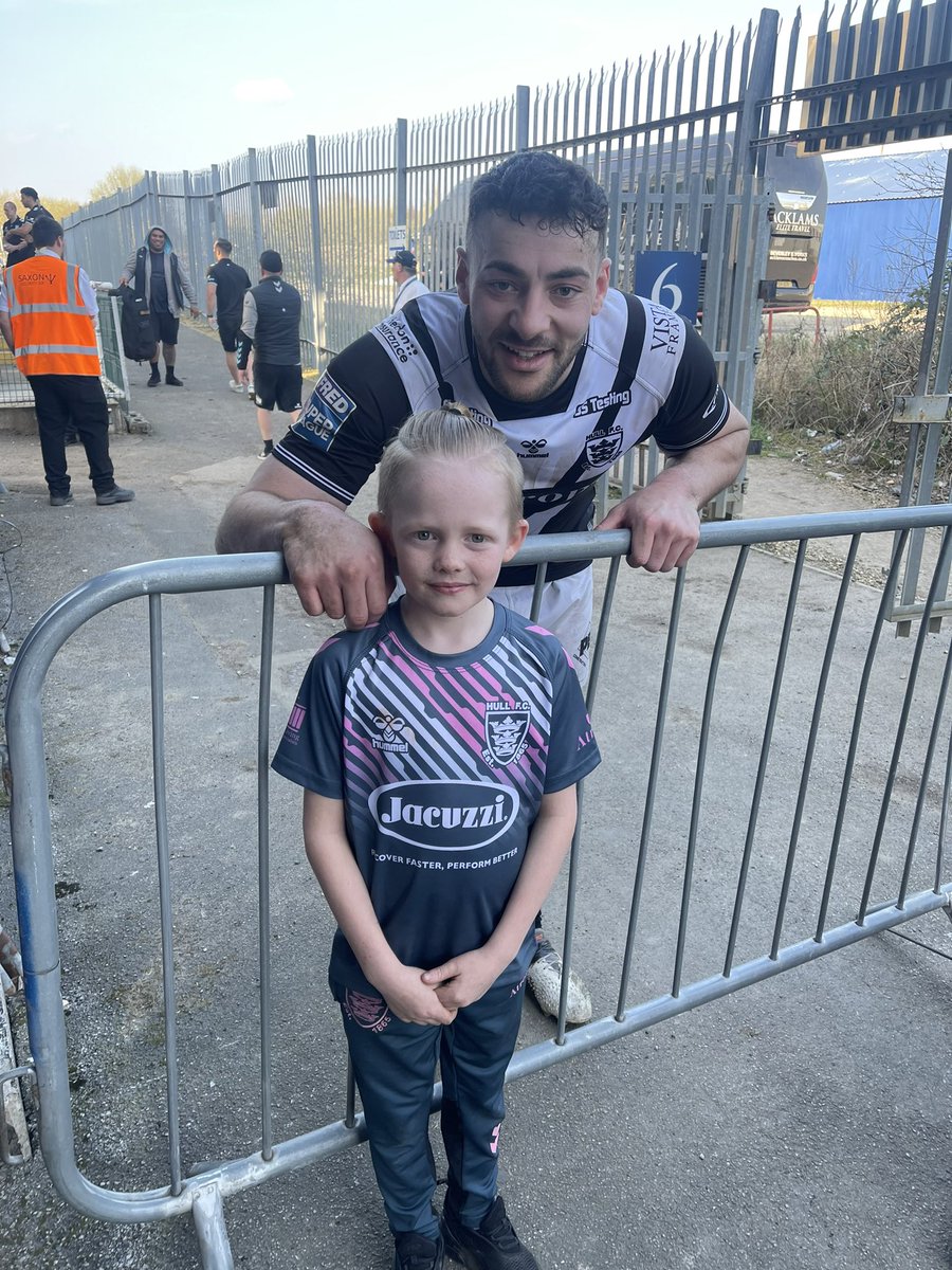 hunter with <a href="/jakeconnor8/">Jake Connor</a> well played today <a href="/hullfcofficial/">Hull FC</a>