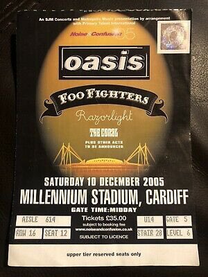 samoxley09's tweet photo. 17 years ago. First time I saw foo fighters. #RIPTaylorHawkins https://t.co/88JdqWizjU