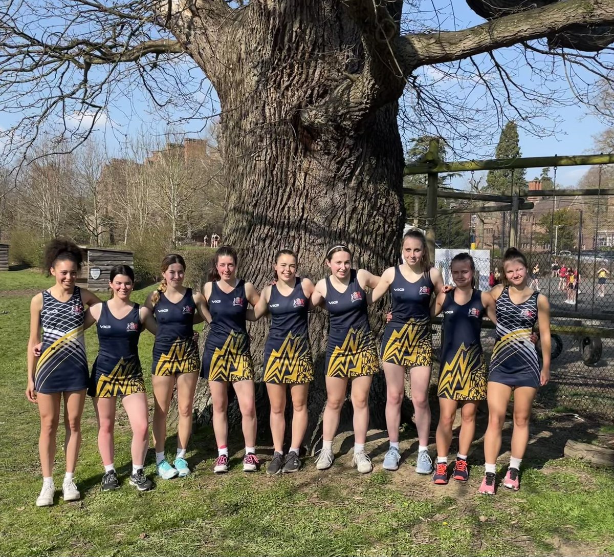 ipswichsport's tweet photo. Super afternoon of netball for the seniors whilst some of the others enjoyed the activities on offer @jcanetball. Seniors taking 2/5 wins and play again tomorrow! https://t.co/QKMdMnq63z