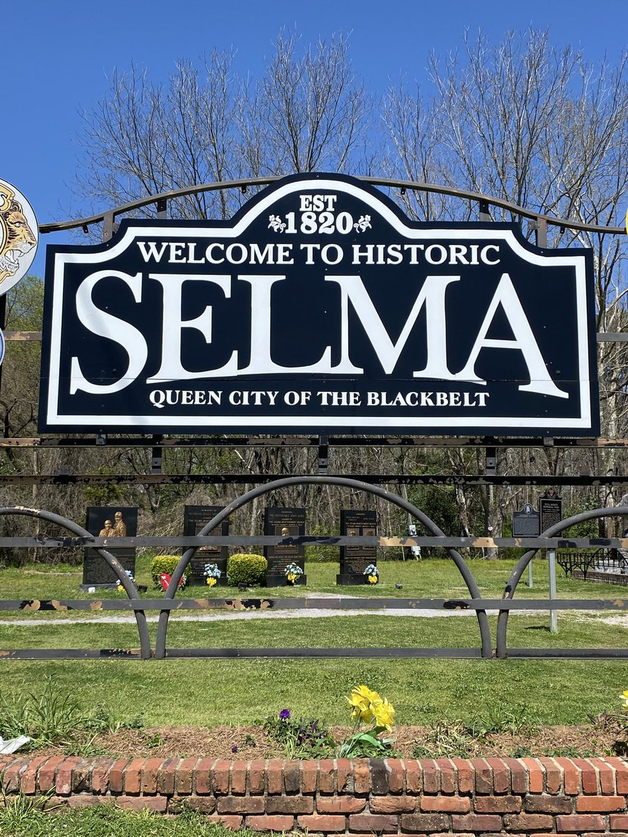 joygprince's tweet photo. An important stop in Selma to reflect upon those who walked across the Edmund Pettus Bridge before us. #BloodySunday https://t.co/JZKqWrTnoX