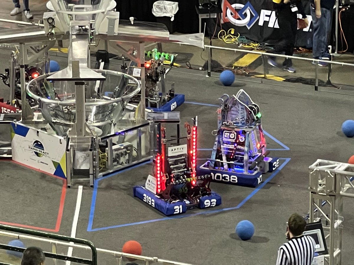 Thomas Peterson, representing the DOUBLEBLUE with Ozone Robotics at Buckeye Regional in Cleveland! 
#ReallyCool🐻
<a href="/BerlinBears_SS/">The Cave</a> <a href="/OBHSWrestling/">Berlin Wrestling</a> <a href="/Coach_Heff/">Josh Heffernan</a> <a href="/scottreeves311/">M. Scott Reeves</a> <a href="/OhioPrincipals/">OASSA</a> @MainObhs