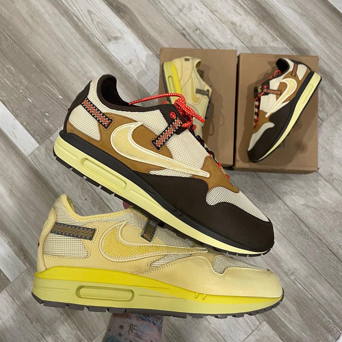 Happy Air Max Day! Let’s celebrate by giving away a pair of Travis Scott Nike Air Max 1.

Click the link in our bio to download our FREE app to enter!

RT for an extra entry.🍀🌵