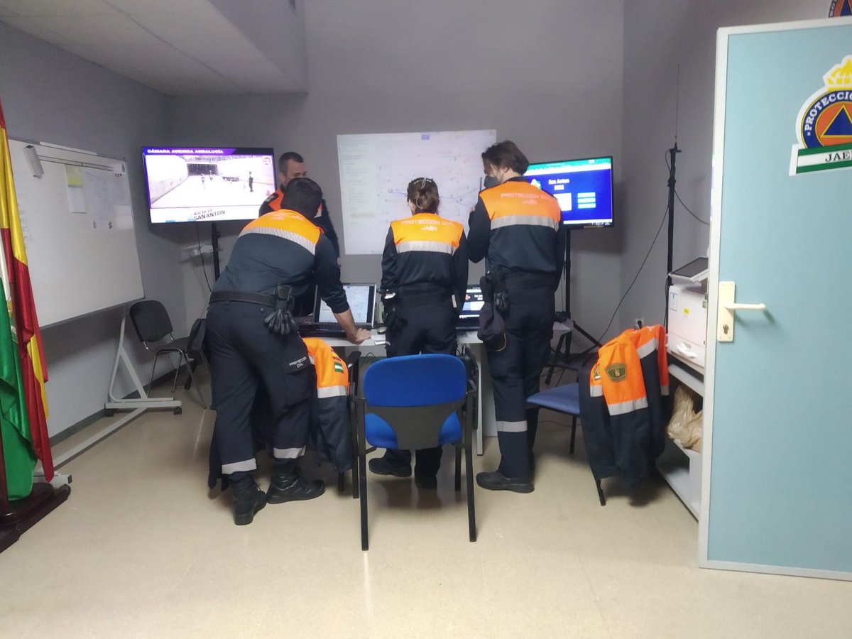 #sananton2022  en #cetra llevamos el control de las comunicaciones de los equipos intervinientes en carrera.