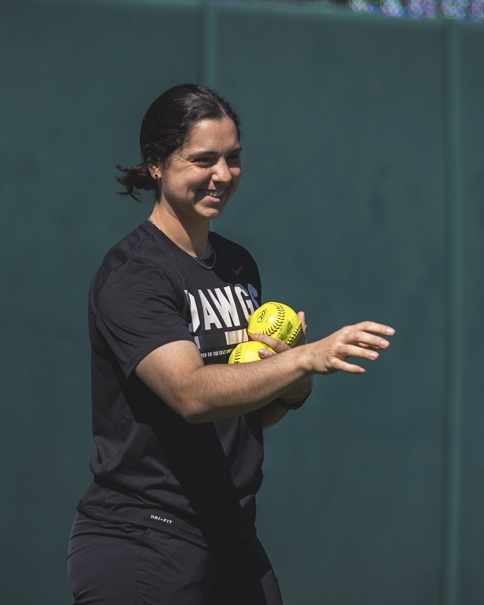 🥳 It’s Coach <a href="/alyssadicarlo8/">Alyssa DiCarlo</a>’s birthday! Hit that LIKE button to wish her the best birthday ever! 

#Team26 | #GoDawgs