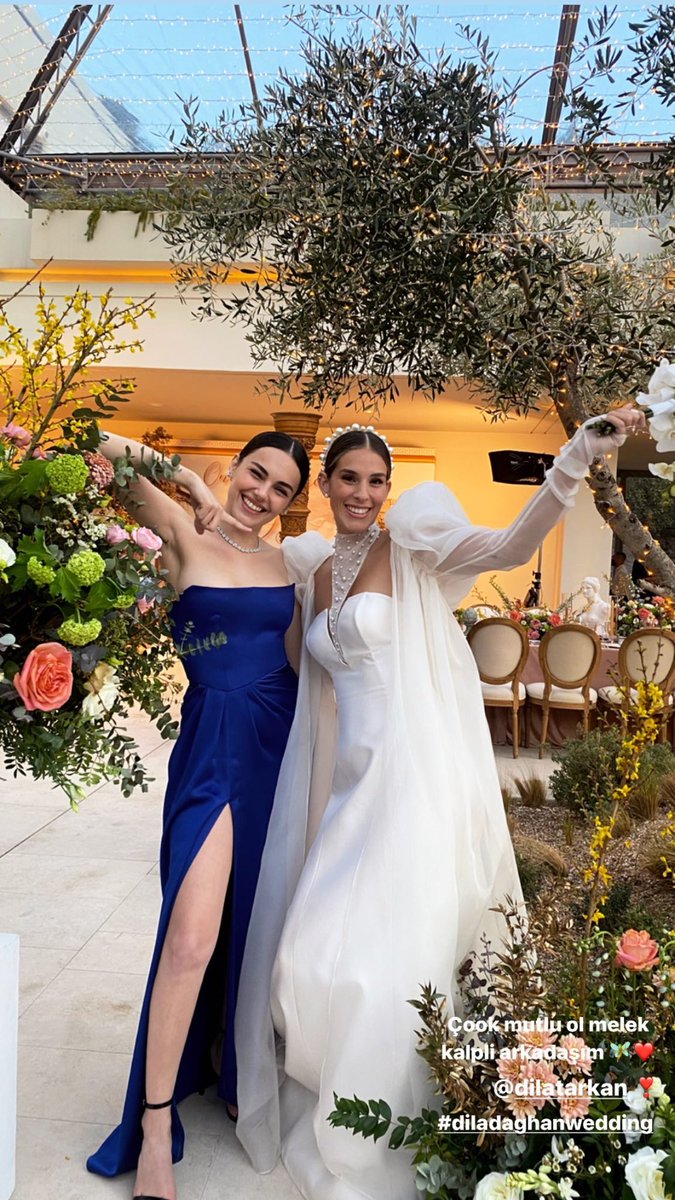 Darısı başına diyelim mi o zaman 💙 Umarım karşına en az senin kalbin kadar güzel bir insan çıksın 🙏🏻 Çok güzelsin çok özelsin 🤍 <a href="/tanrisevsin/">Yağmur Tanrısevsin</a>