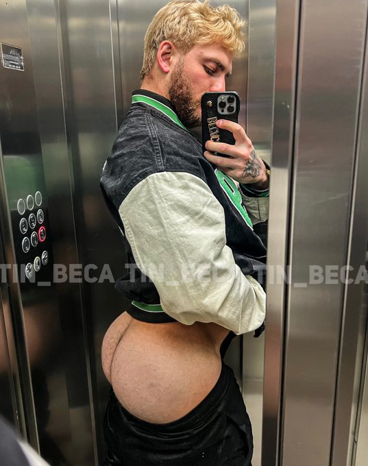 Wanna lick ? ??  https://t.co/fpE70zMbYn #porno #gay #sexo #bigass #onlyfans https://t.co/nh87Z10wB6
