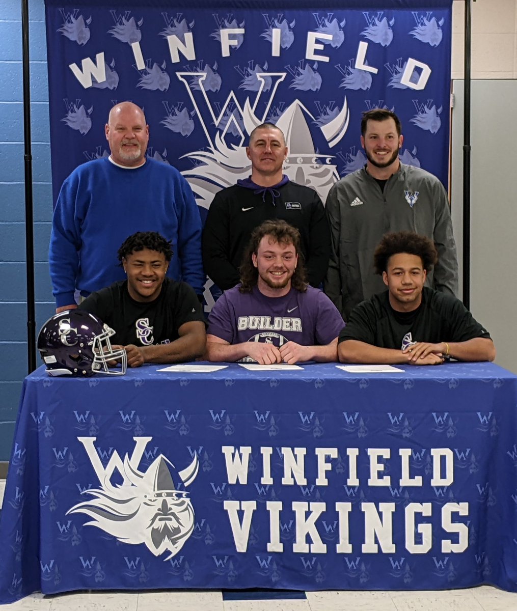 Tierneyhopkins's tweet photo. So proud of these boys and super excited to continue watching them play @buildersports! @BuilderFootball @jacksonangle72 @acosta_armon @YinglingRiley #thetrifecta #jagkfamily https://t.co/3AhLgJJlGc