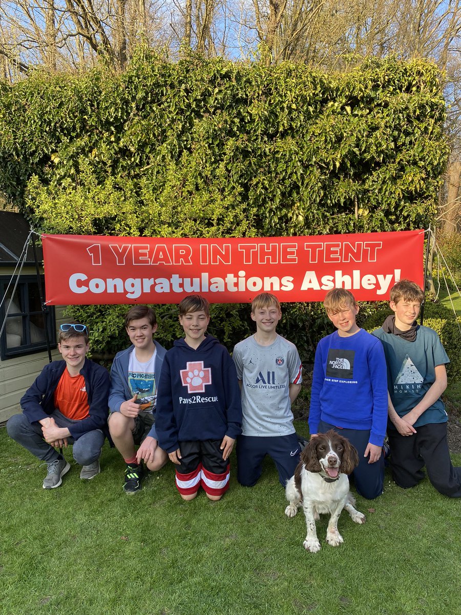 AshleysSleepOut's tweet photo. Great to have 6 friends camping out with me tonight! @AshleysSleepOut One year in the tent celebrations raising money for abandoned dogs @Paws2RescueUK @TheEllenShow https://t.co/YquFEAK2Us