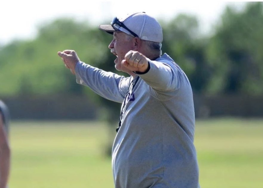 mcintosh_mat's tweet photo. I’m beyond excited to announce the return of a legend to @CCSRoyalFB sidelines.  Paul Potter former HC @ Edmond Memorial, Norman North, Rockwell, TX and former Coordinator @ SNU is returning to be our OC!  OVER 35 years of experience &amp; Chris Potter is coming as an assistant too! https://t.co/VVh4J5jEnc