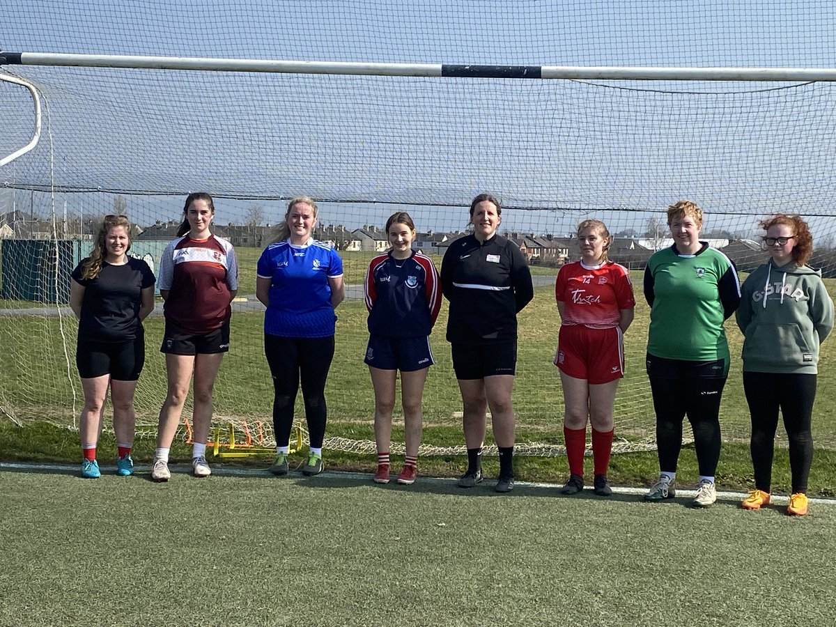 Under 16 goalkeeper Amie Gregory took part in todays goalkeeping workshop in DKIT with Louths number 1 Una Pearson. 
A very beneficial workshop for any aspiring LGFA goalkeepers. Una will be holding another workshop on April 23rd for under 14’s and below. <a href="/LouthLGFA/">Louth LGFA</a> <a href="/UnaPearson/">U.P</a>