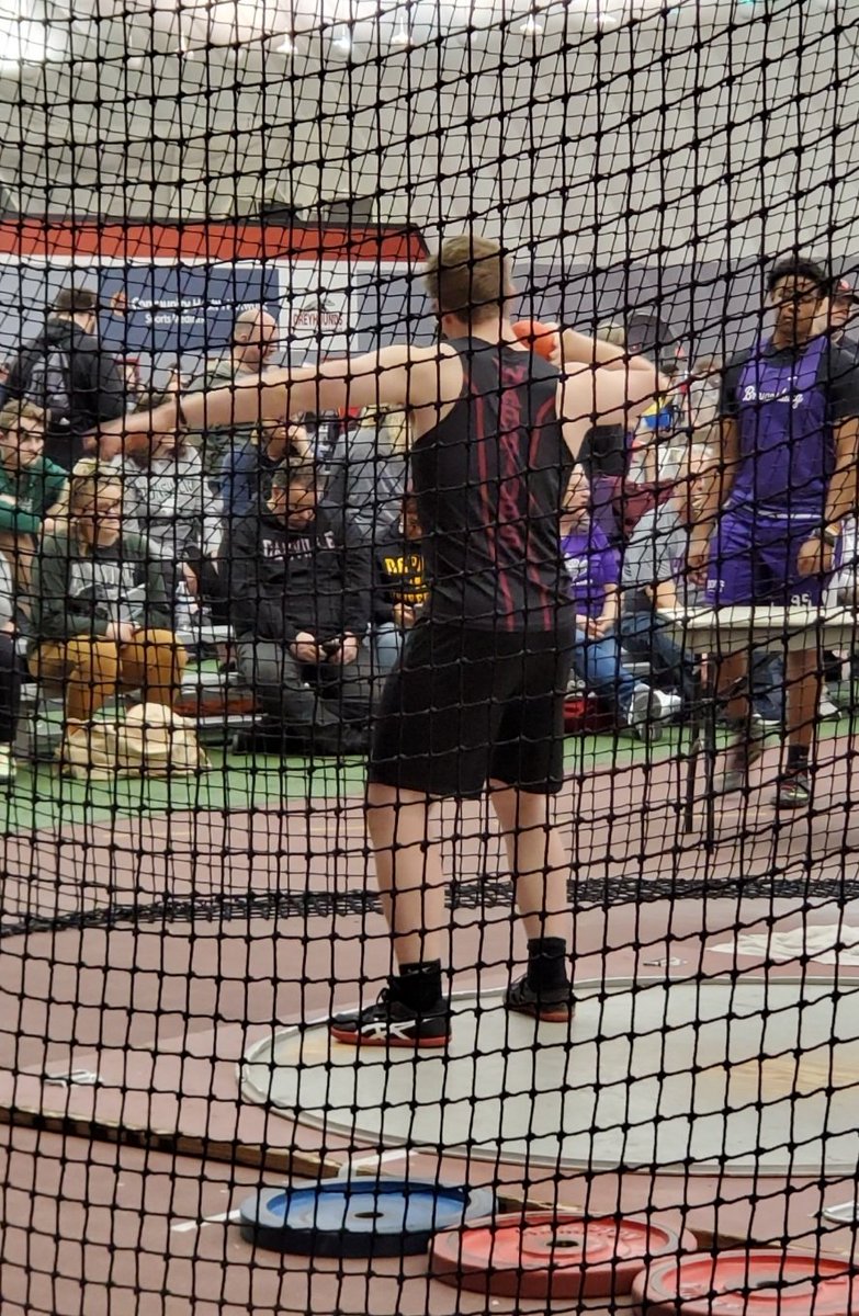 Danville_Track's tweet image. In other individual events today, @luke_messinger made the most of his call back with a new 45+ foot personal best throw in the shot put! #hsr