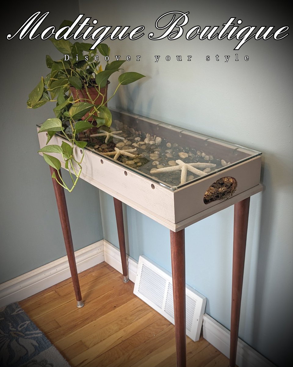 modtiquebtq's tweet image. We converted a KIKIT/Foosball game to a beautiful foyer table.  This unique piece can be found at The Nook on Pike 

#kikit #foyertable