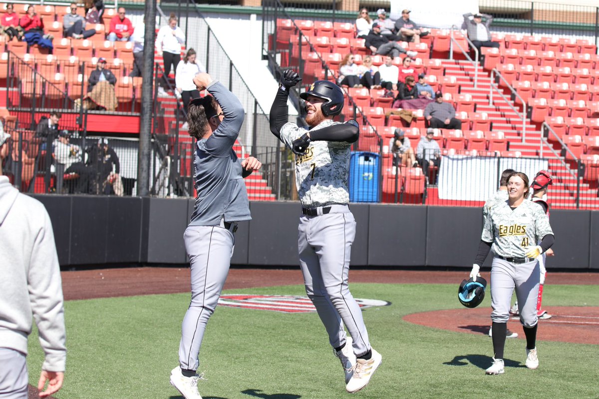 Not a repost… he homered AGAIN 🚀 

#EverythingMatters | #SMTTT
