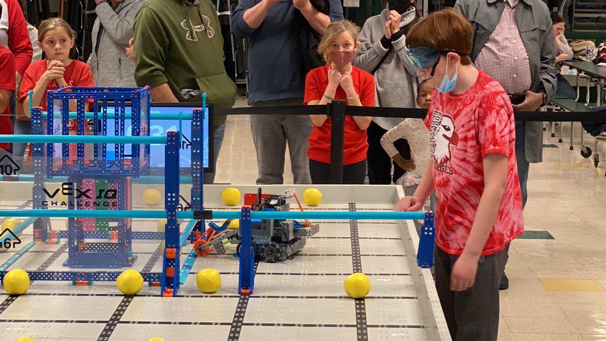 Fountaindale at the autonomous skills table! <a href="/wcpsmd/">WCPS Maryland</a> <a href="/HurleBen/">Benjamin Hurley</a> <a href="/AnnKAnders/">Dr. Ann K. Laber Anders</a> <a href="/erikvreeland/">Erik Vreeland</a> <a href="/boschen4/">Stephanie Boschen</a>