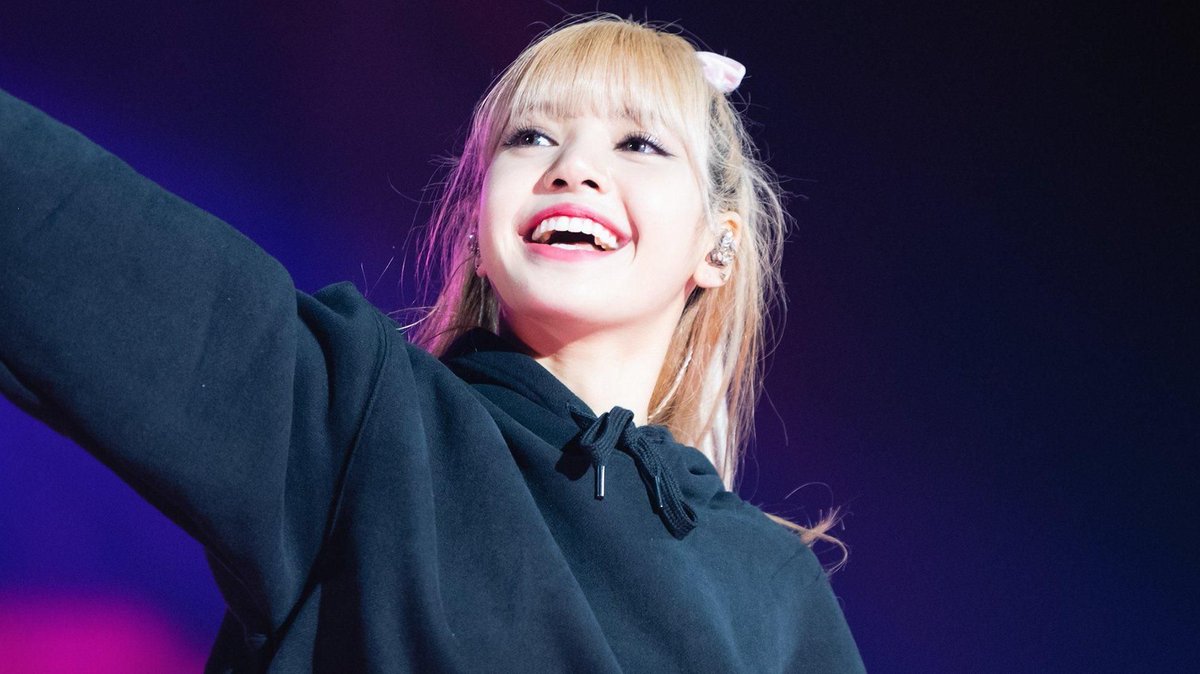 PranatiPatnaik2's tweet image. Happy Birthday To Our Dance Queen Lisa 💞🥳🎂🎉 @BLACKPINK #HappyBirthdayLisa
#HappyLisaDay