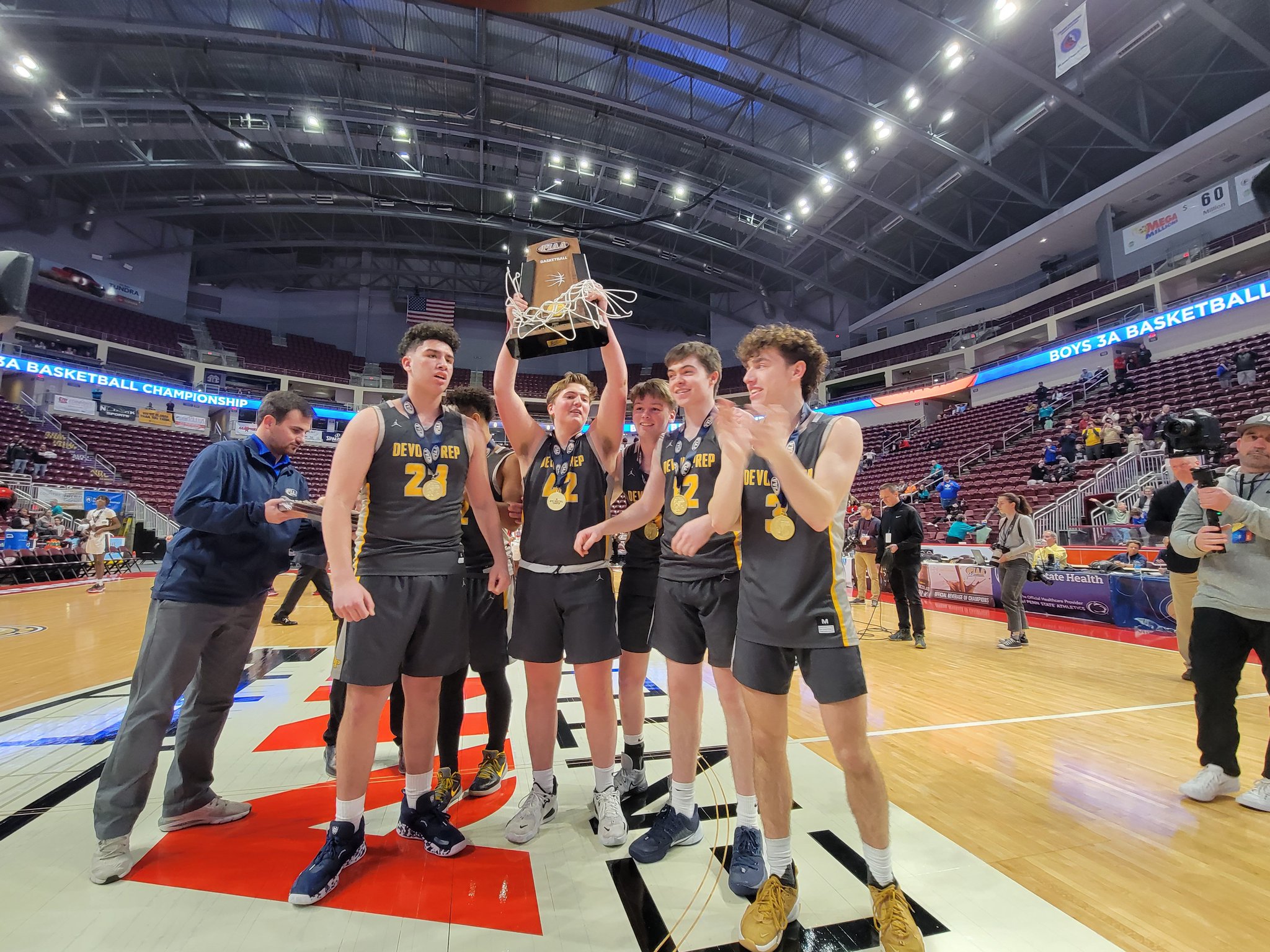 AOPathletics on Twitter "Congratulations to PCL member DevonPrepBBall