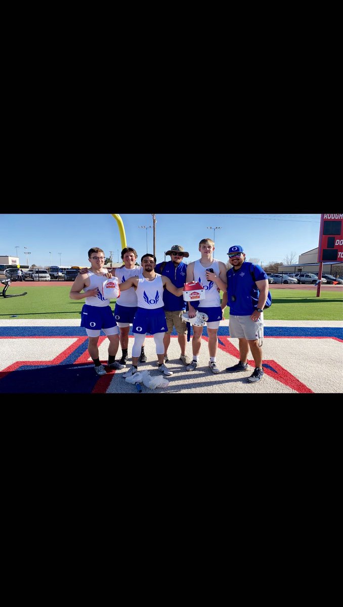 Best part of yesterday’s win at the Roughneck Relays <a href="/SundownISD/">Sundown ISD</a> was that Fried Chicken! Got to love it win the Big Boys run!!! #Let_Em_Know