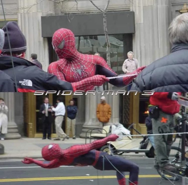 RT @TobeyGifs: Tobey Maguire on Set of 
Spider-Man 3 (2007) https://t.co/1FRZO2u6KG