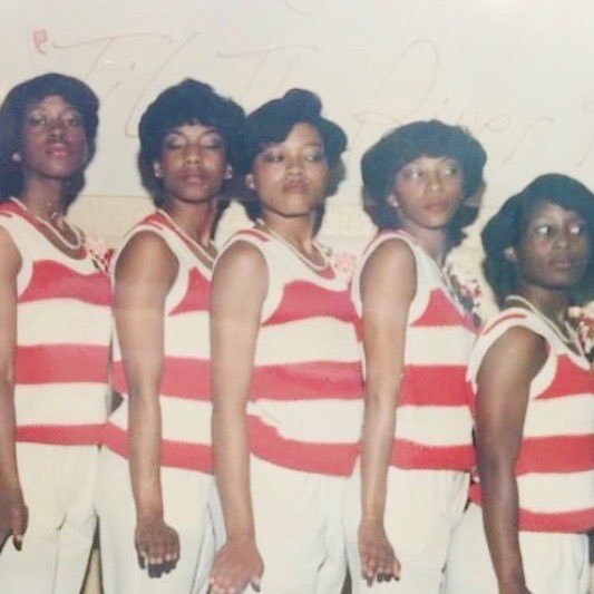 Shaunya_Chavis's tweet photo. It’s the perfect day for some 🔺’nalia as I celebrate my 36th year in #Delta Land with my sweet Line Sisters - Angela, Val, Gwen and Tatia. This is a lifetime commitment that I’m forever grateful for all these decades later. ❤️🐘🎉 #KDMade @UnivWestGa @dstinc1913 @EPCPDST1913 https://t.co/3VKzdCdmcP