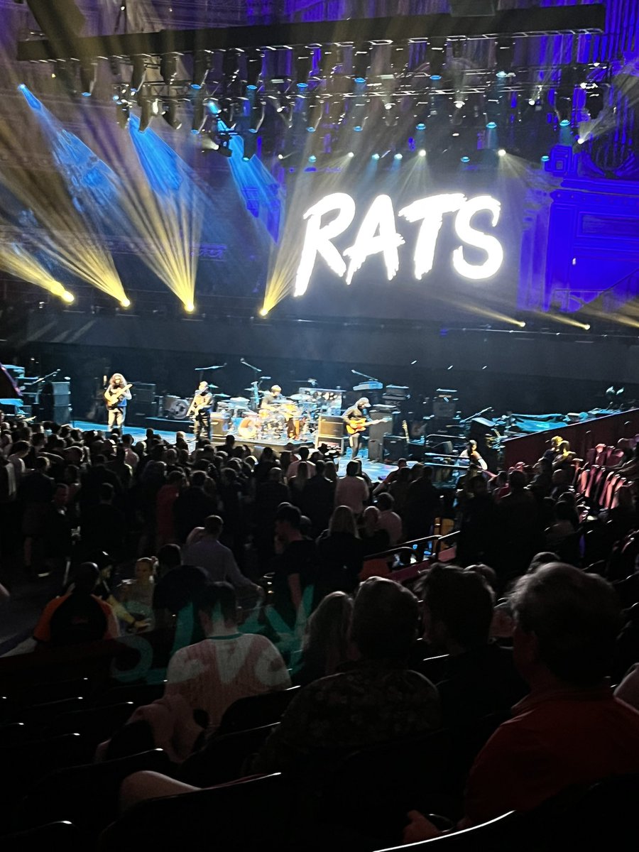 Samjaney's tweet image. #teenagecancergigs