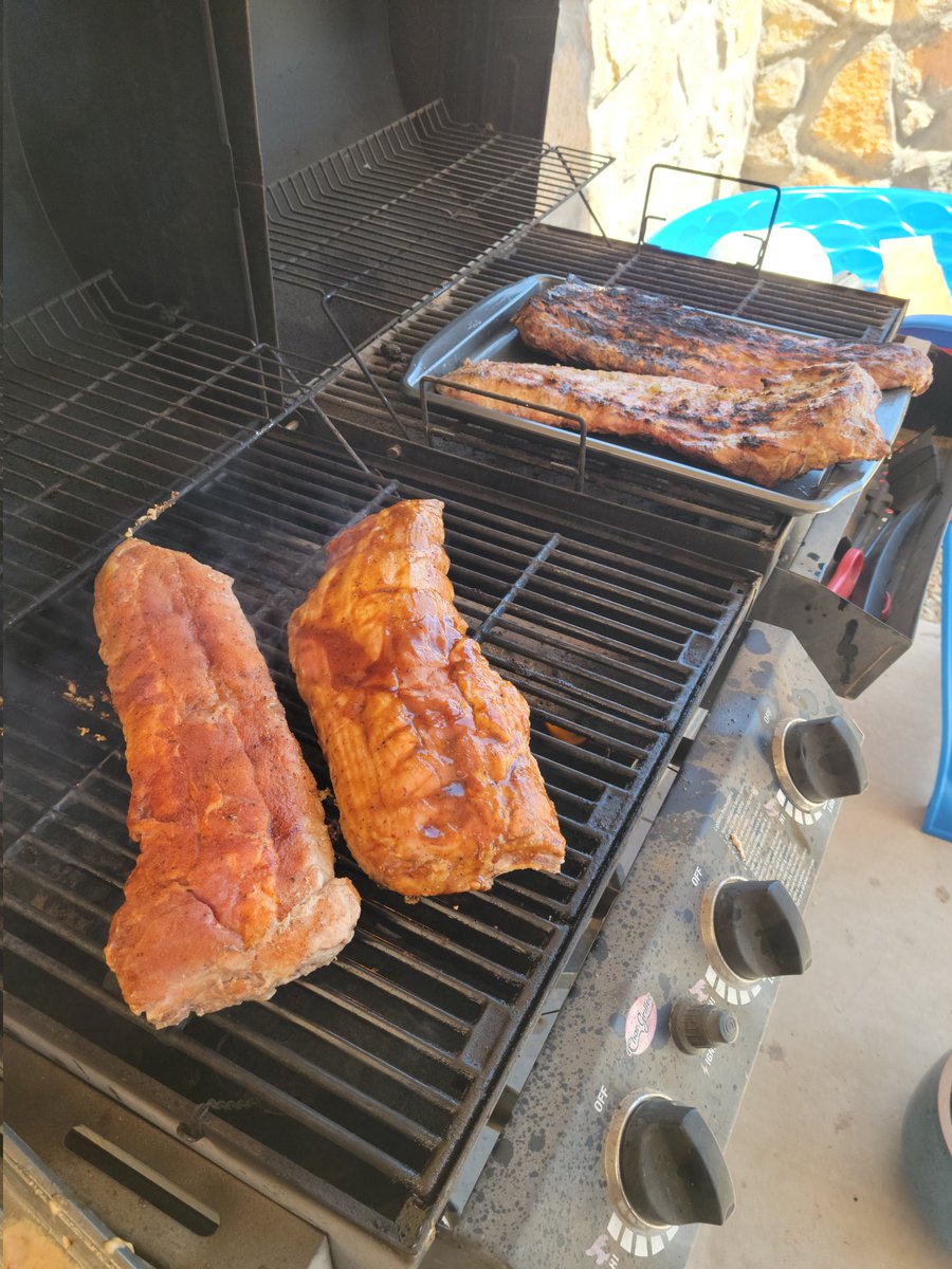 SwankyUnicorn tweet media