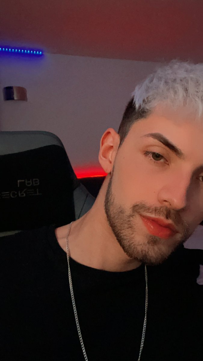 Short stream boys
Twitch.tv/jeanhard1