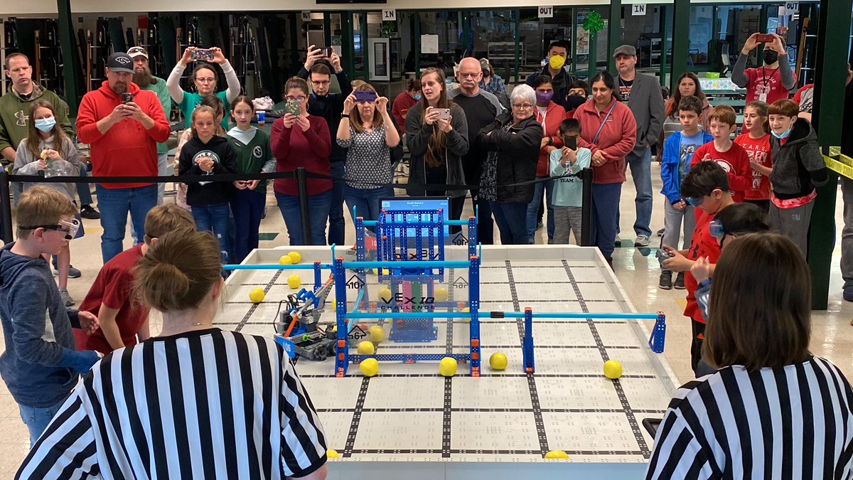 Emma K Doub 2 and Fountaindale combine for 17 points to win the first ever <a href="/wcpsmd/">WCPS Maryland</a> VEX IQ Team Championship!!!  <a href="/HurleBen/">Benjamin Hurley</a> <a href="/boschen4/">Stephanie Boschen</a> <a href="/AnnKAnders/">Dr. Ann K. Laber Anders</a> <a href="/Kelly_Houpt/">Kelly Houpt</a> <a href="/erikvreeland/">Erik Vreeland</a>