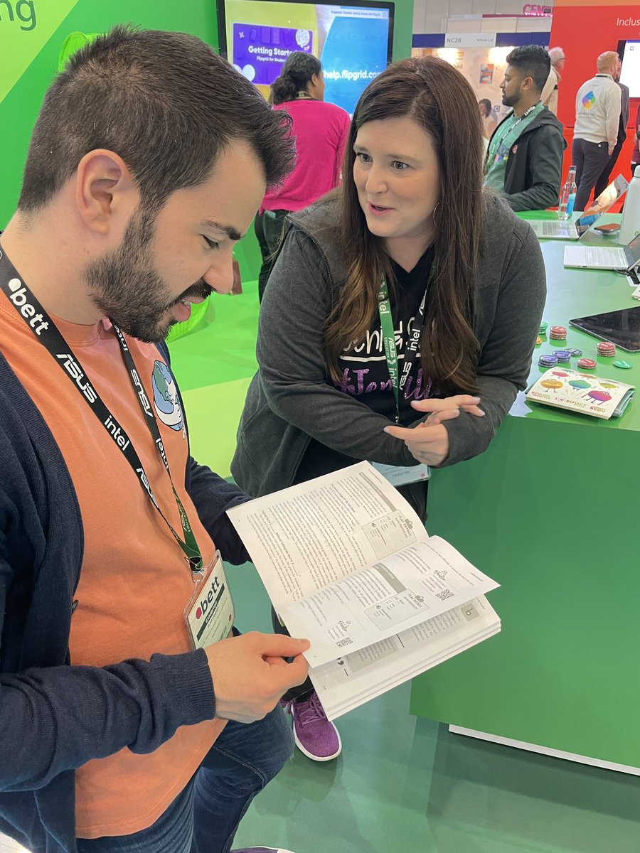 What a joy it was to chat with @grelad at #BETT2022! What he’s doing with #Microsoftreflect for Ts & Ss everywhere is incredible! 💯 Excited to see what’s ahead! 🎉
#MicrosoftTeams #MetAtBETT #MIEExpert #MicrosoftEDU