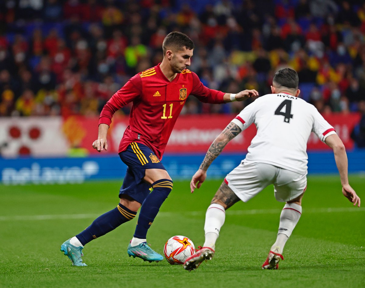 ⚽ <a href="/FerranTorres20/">Ferran Torres</a> marca en el triunfo de la @SeFutbol (2-1) ante Albania

📸 @SeFutbol