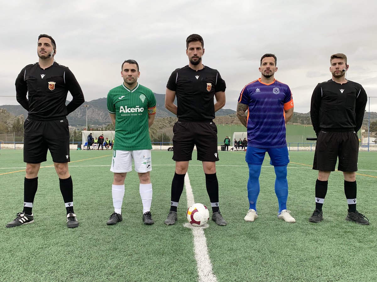 Houngan_Spirit's tweet photo. Gran partido hoy el disputado en Abarán @CDHoyadelCampo Vs @edmfchurra donde lo más importante ha sido la suma de los tres puntos ¡Vamos Churra!! 💚 https://t.co/lvkwmf8ETU
