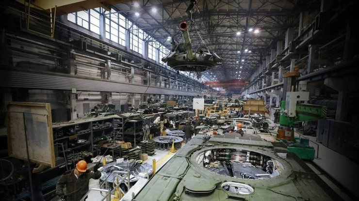 Let's start with military industry. Counterintuitive it may sound, it is *especially* import dependent. Why? Well, because it's relatively complex. For example, it is the main consumer of precision manufacturing industrial machines in Russia - buying over 80% of these machines