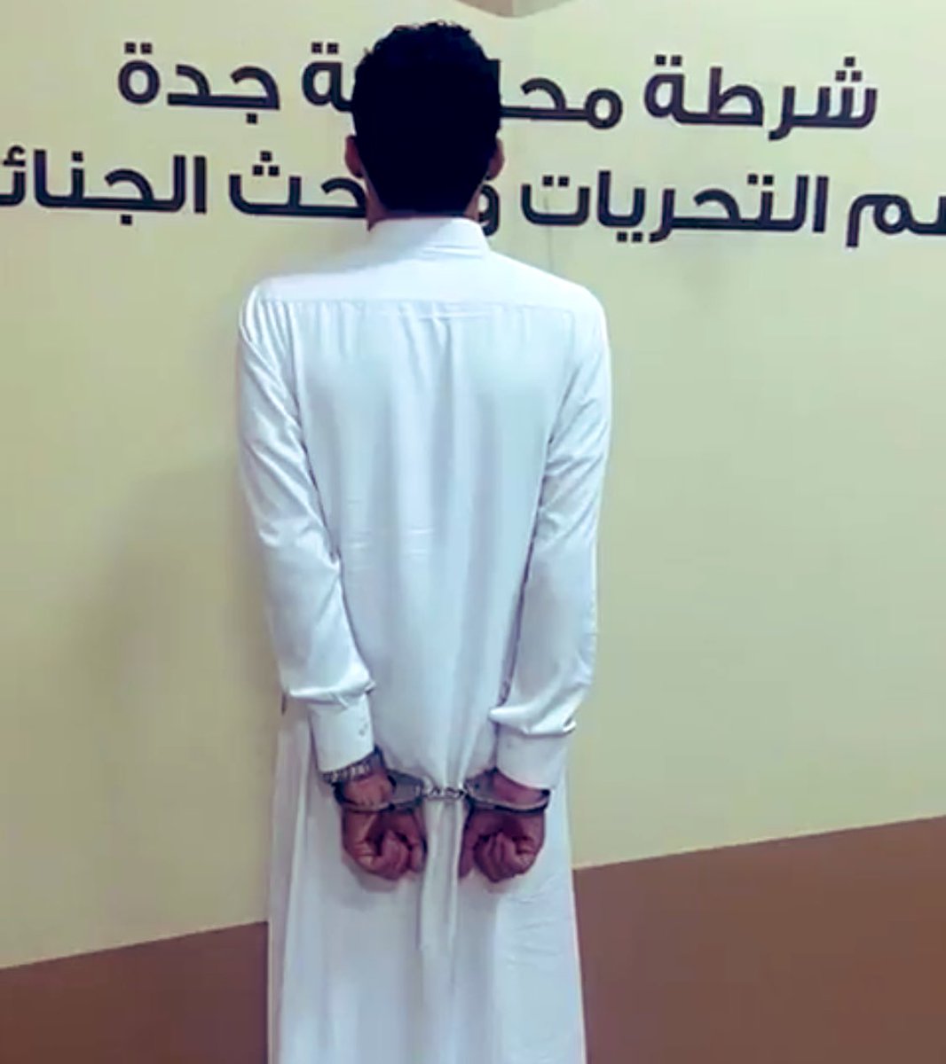 samy5400's tweet photo. خل عبدوه ينفعك 
#تم_القبض #جدة https://t.co/C8vcZFudcO
