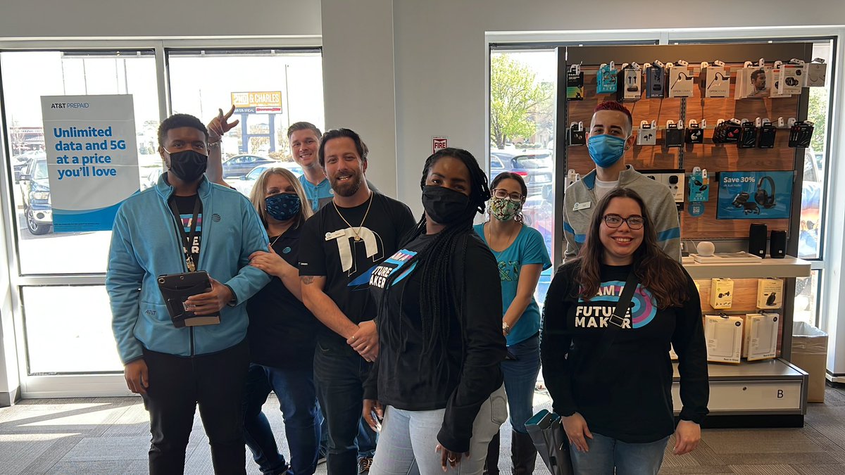 #switchoversaturday #marketshare #christookcalebswater #skibosavages #beastoftheeast <a href="/nmvd1025/">Nathan VanDame</a> <a href="/CalebNJohnston/">Caleb Johnston</a>