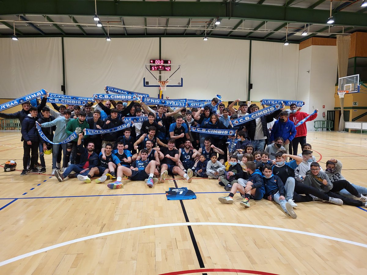 CBCIMBIS's tweet photo. ¡¡¡Ganamosssssss!!!💪💪
Terminamos la temporada con victoria ante CB Coria que nos permite seguir un año más en EBA.
Y el año que viene más aún.
Hoy la #GradaTurquesa animando como nunca hoy.
A todos ellos...
¡¡GRACIAS!!
#SiempreCimbis 💙
#CanteraTurquesa
#BuenosYGuapos https://t.co/iE2MTlc0cd