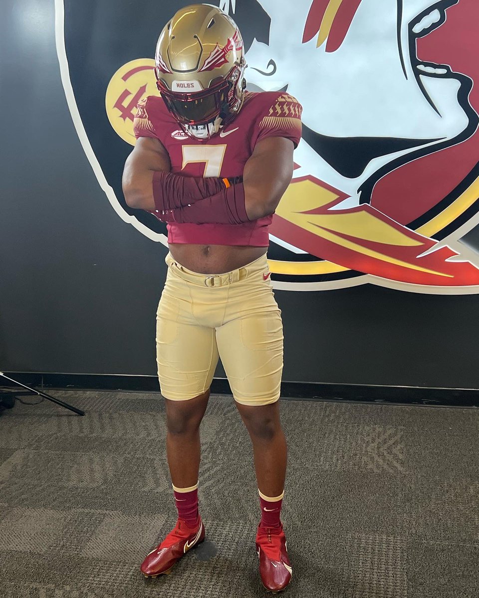 e_therealj's tweet image. Had An Amazing Time In Tallahassee Today on my Unofficial Visit @FSUFootball Thanks to all the coaches who showed love and made it possible! I had a great time, look forward to furthering my relationship with you all!❤️🍢 @odellhaggins @KeiwanRatliff @FSUCoachJP 
#OooYa #Nolefam