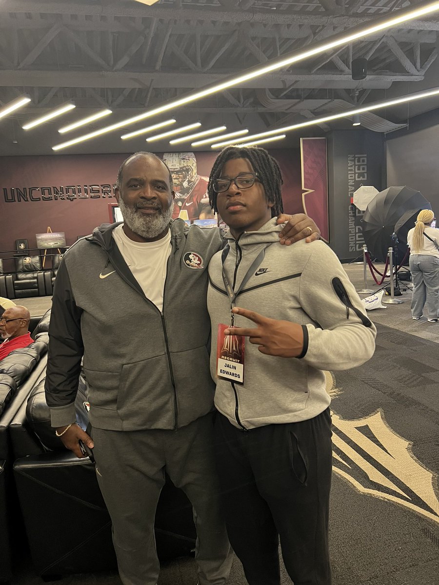 e_therealj's tweet image. Had An Amazing Time In Tallahassee Today on my Unofficial Visit @FSUFootball Thanks to all the coaches who showed love and made it possible! I had a great time, look forward to furthering my relationship with you all!❤️🍢 @odellhaggins @KeiwanRatliff @FSUCoachJP 
#OooYa #Nolefam