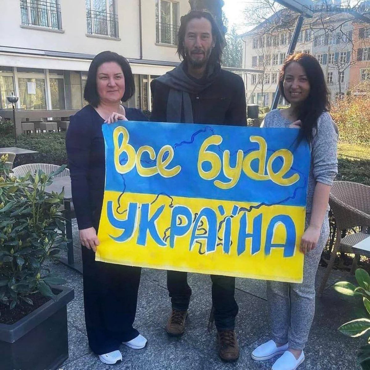 Thank you, Keanu Reeves! 
I wanted to be like you when I grew up! )) 

#StandWithUkraine