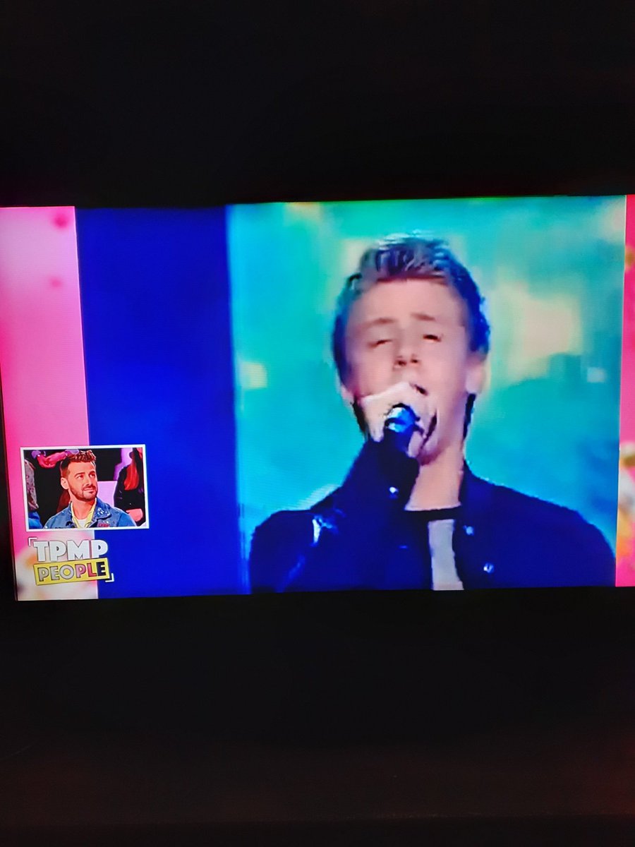 rachelcheve's tweet photo. Trop contente d'avoir revu @JoCerrada car j'ai toujours aimé cet artiste. Il a une très belle voix. Il est talentueux. Il est gentil et simple. 🤩😍
Merci @Mdelormeau de l'avoir invité 🙏❤
#TPMPPeople #TPMP #JonatanCerrada #C8 @TPMPPeople @TPMP @C8TV https://t.co/PRF7Y6Eaz1