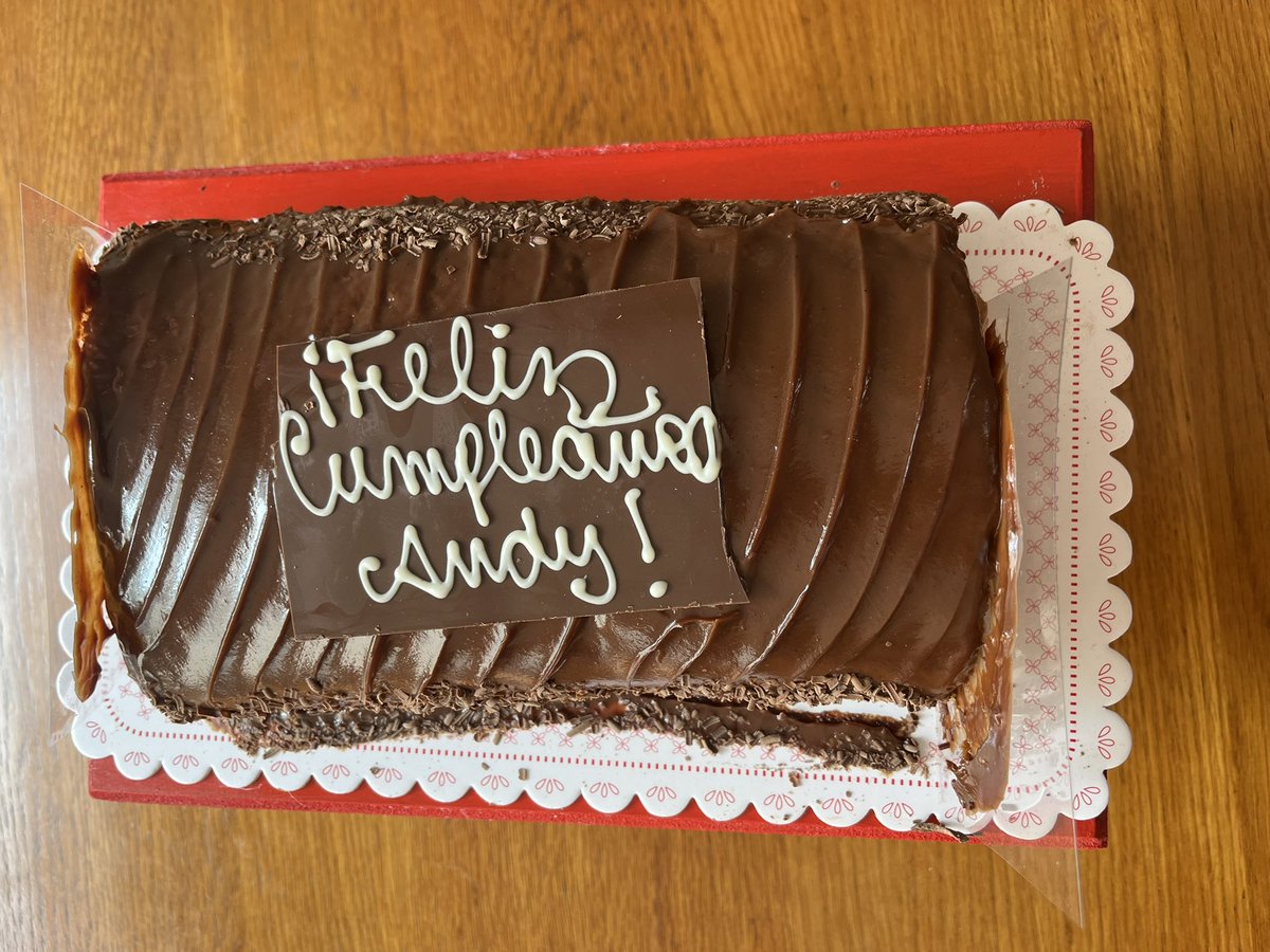 andre_324's tweet image. ¡Muchísimas gracias por sus lindos deseos por el día de mi cumpleaños!

Será un año más de vida de nuevos proyectos, planes y metas. ¡Un fuerte abrazo a todos!