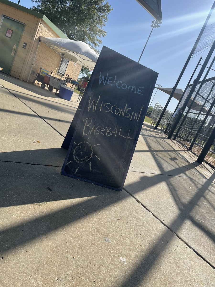 Representing the whole state is going to be tough… but who else could handle it other than us?
#TBirdsFlySouth #WisconsinBaseball #TBirdsVSSharks