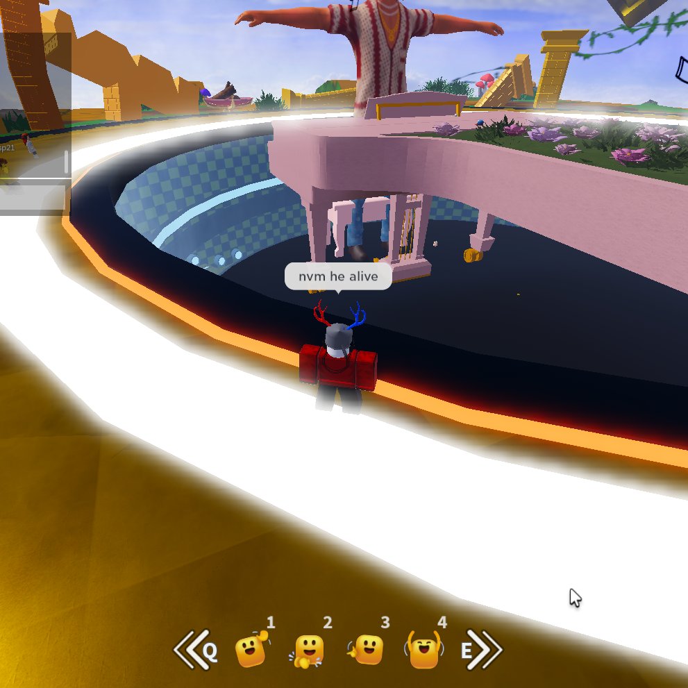 BiggerheadL's tweet image. the roblox 24kGoldn Concert was fun #Roblox #24kGoldn #robloxconcert